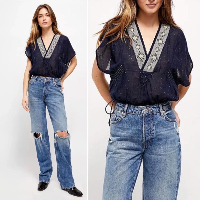 Like A Breeze Pullover